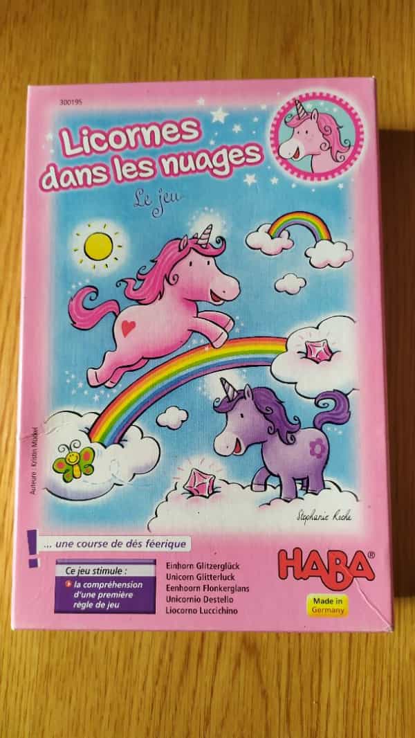 Licornes dans les nuages